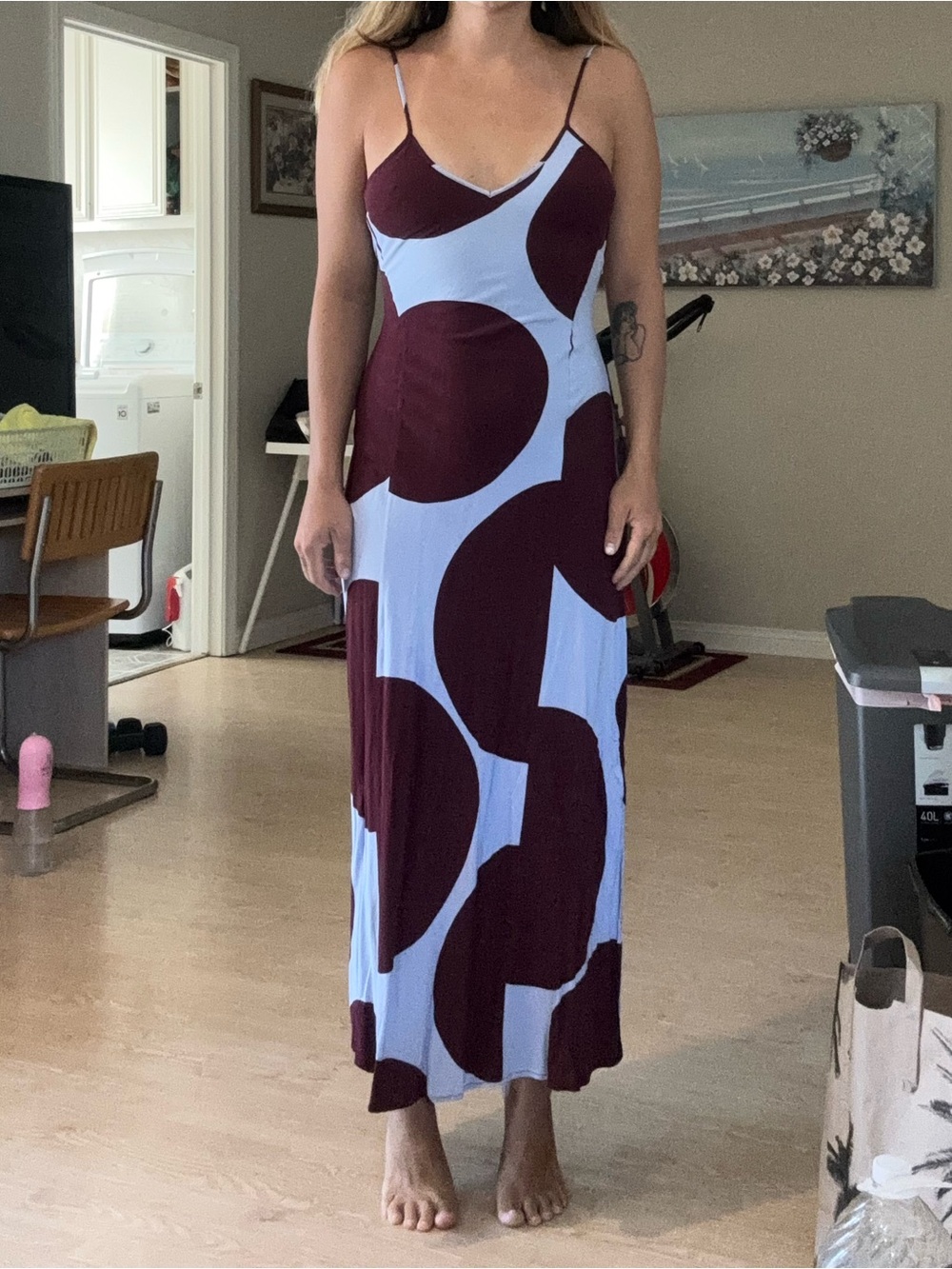 Dress - Picture 2 of 11